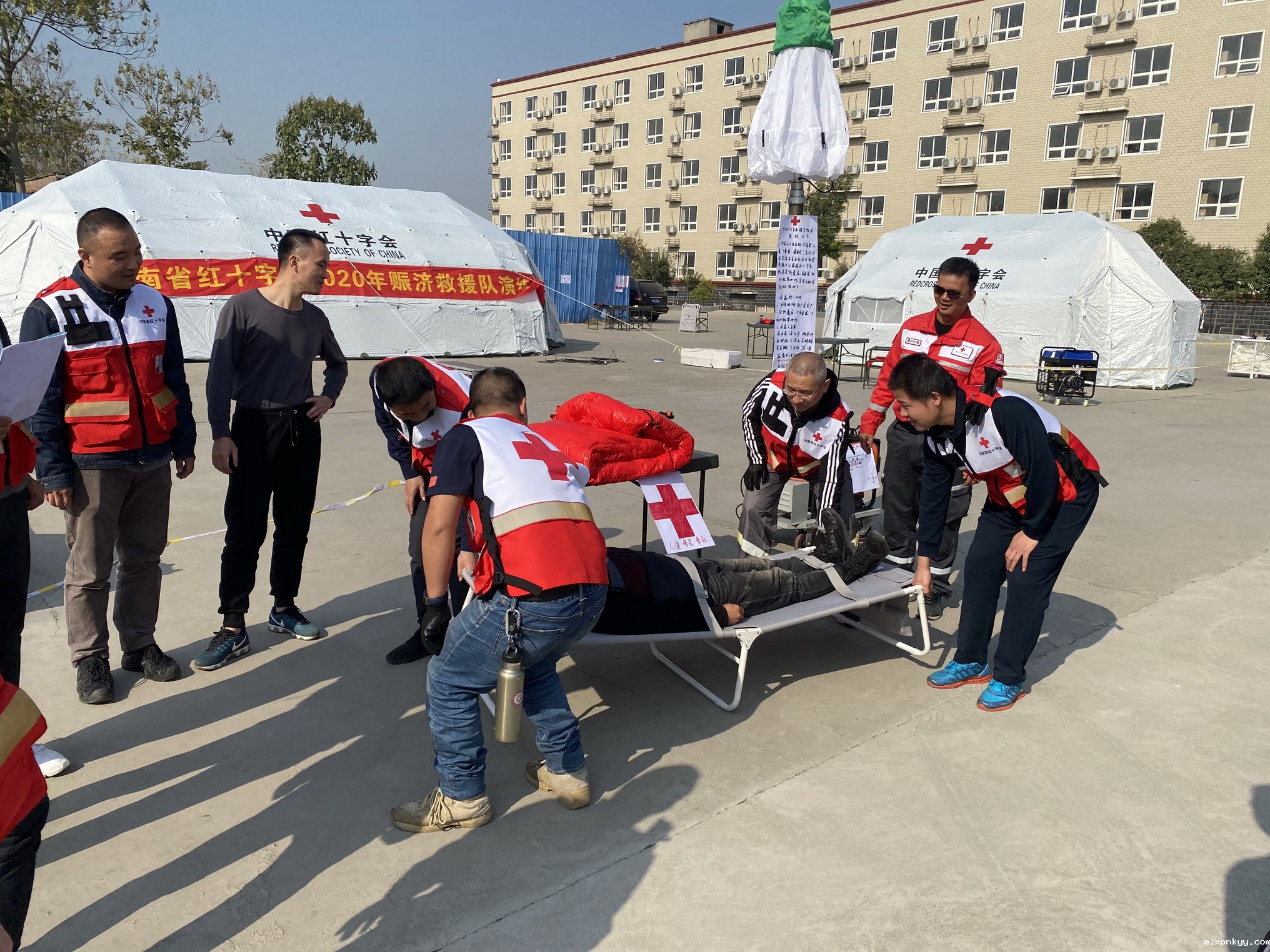 1605512076809061817.jpg 578662180390353791a.jpg